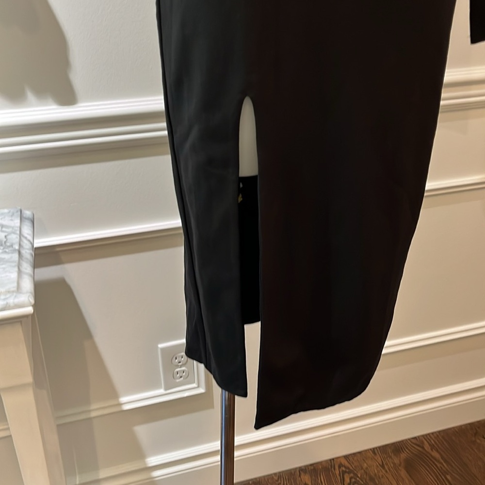 Hours black one shoulder cocktail dress - Picture 2 of 4